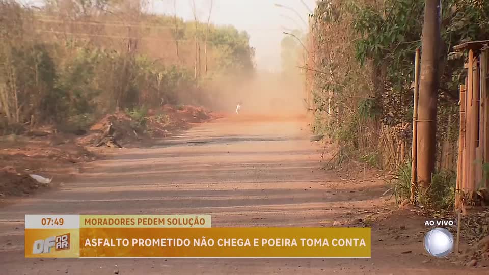 Obra de asfalto parada afeta moradores da Cidade Estrutural (DF)