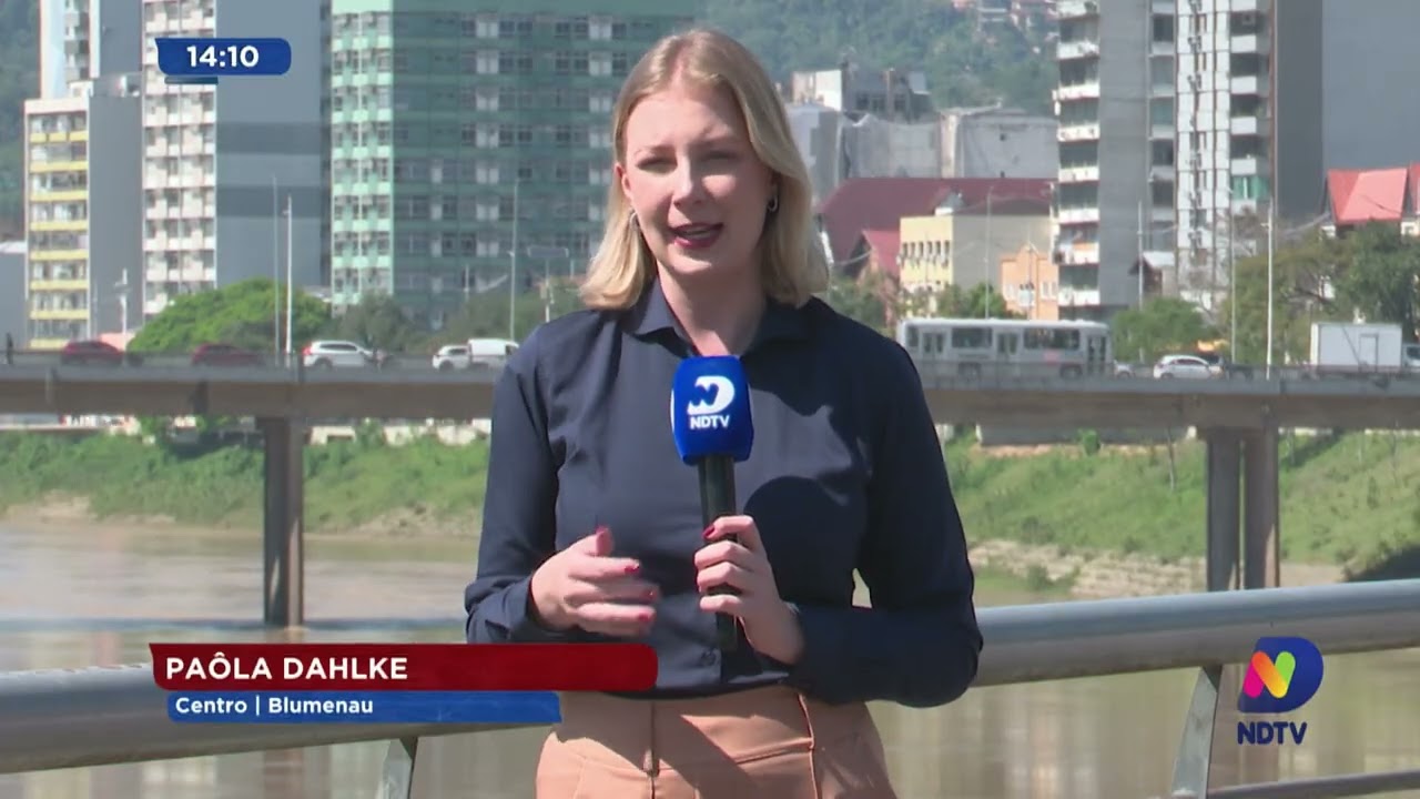 Blumenau: Defesa Civil lança cartilha de preparação de emergências e atualiza cotas de enchente.