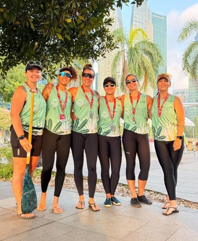 Servidora do TJDFT representa o Brasil no Mundial de Canoa Havaiana em Singapura