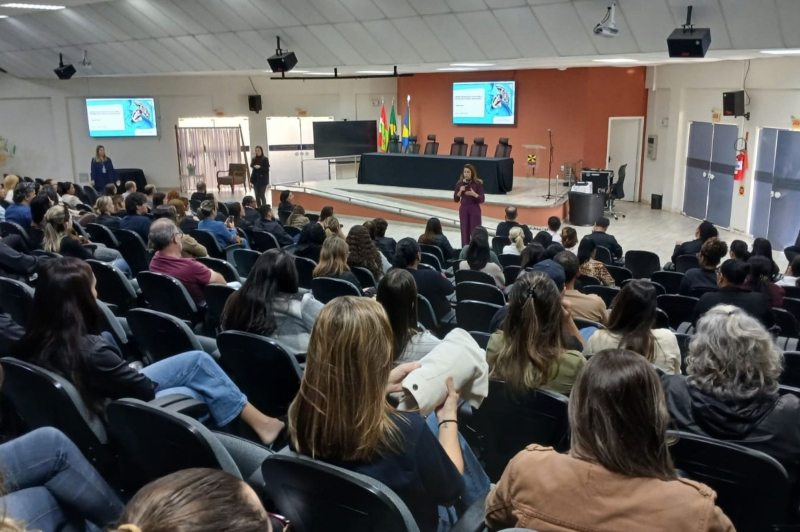 Educação promove dois dias de formação sobre educação especial