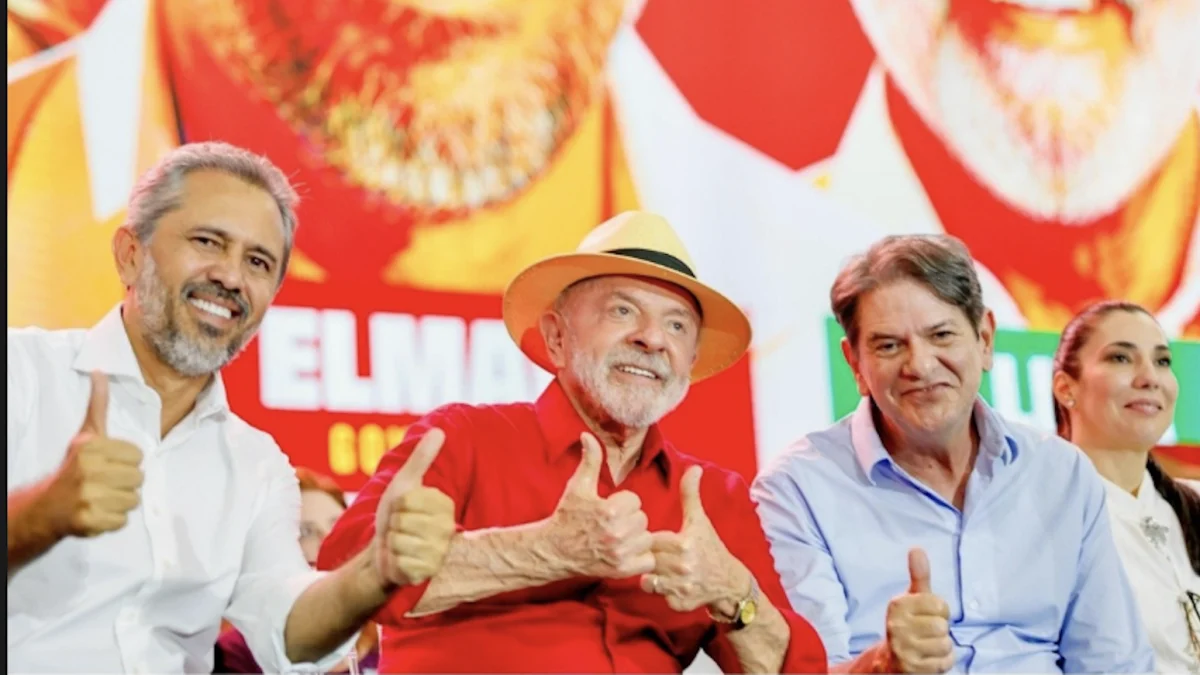 Flávio Bolsonaro usa fake news para enganar a sociedade, diz Lula