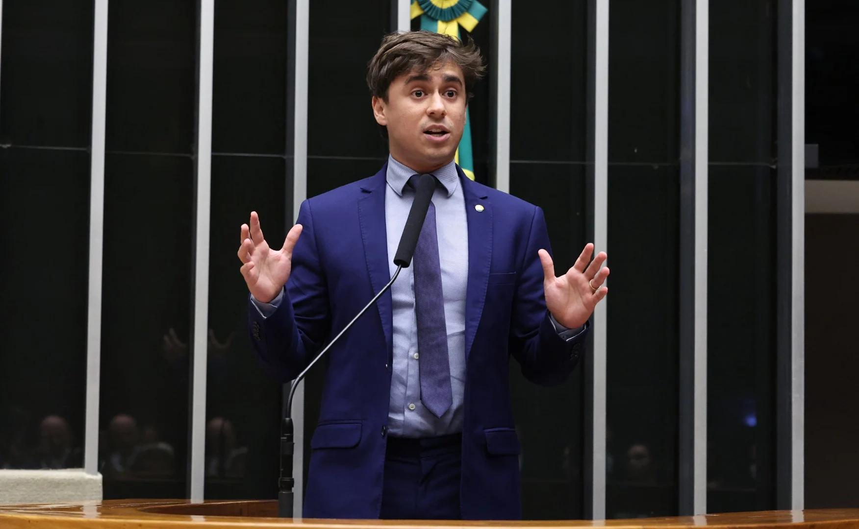 Bancada Psol-Rede pede cassação de Nikolas Ferreira