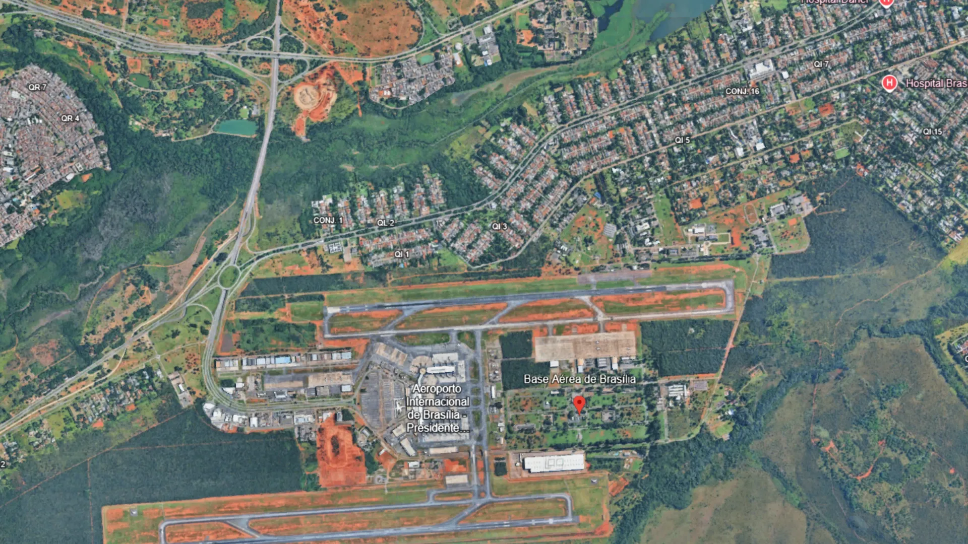 Aeroporto de Brasília recomenda antecedência maior para quem vai pegar voo neste domingo; entenda
