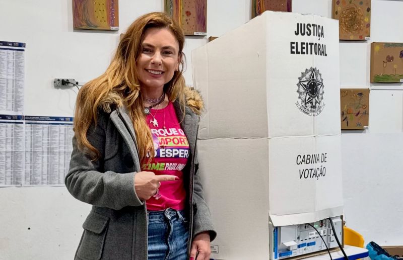 Podemos descarta risco de Paulinha perder vaga na Câmara