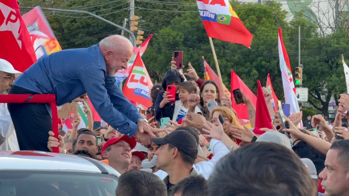 Lula escolhe Porto Alegre, única capital do Sul que venceu no 1 turno, para ato na reta final de campanha